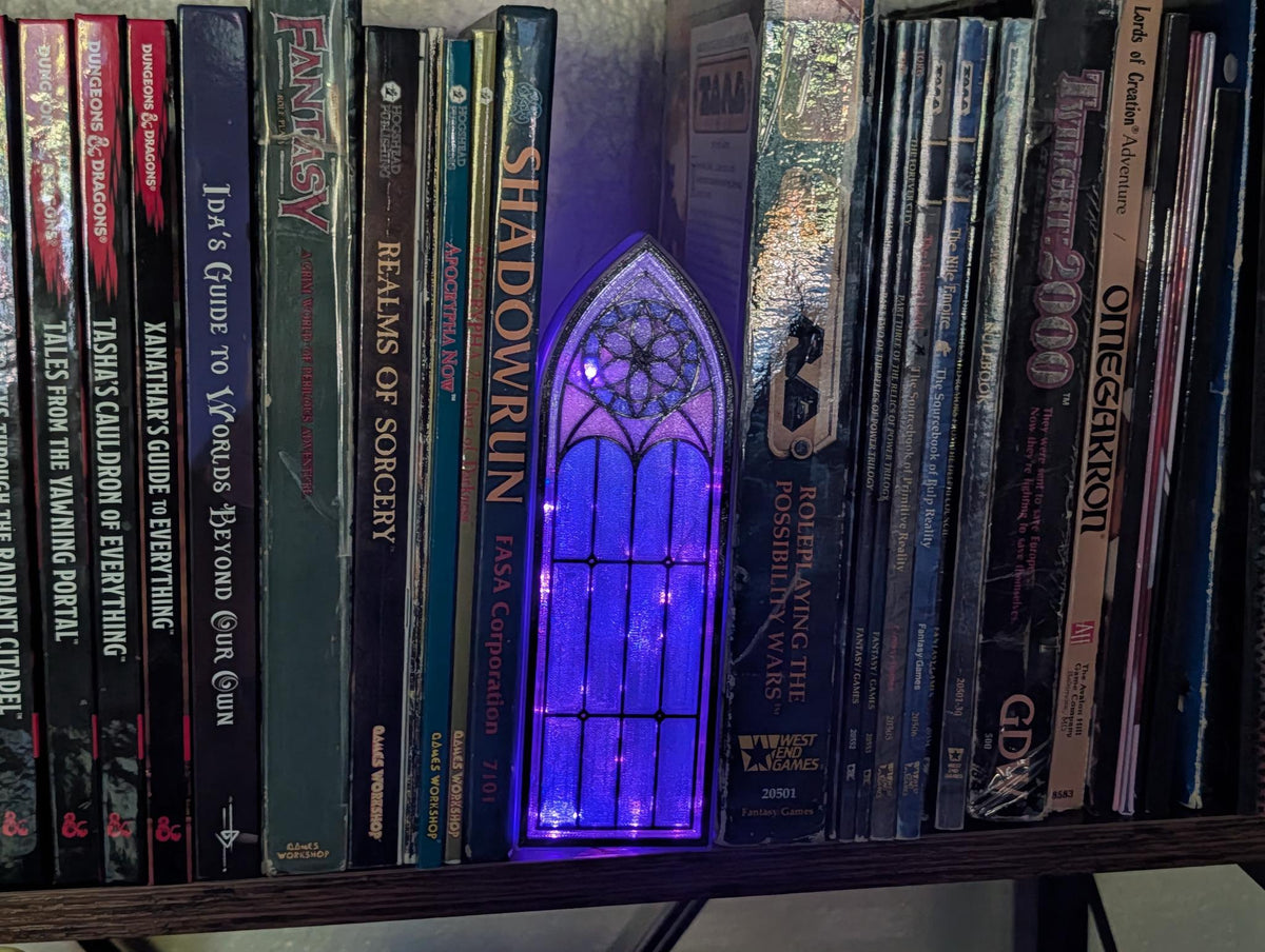 ✨ Cathedral Glow Book Nook — Faux Stained Glass 3D Printed Gothic Window Light (Purple Rose Edition)